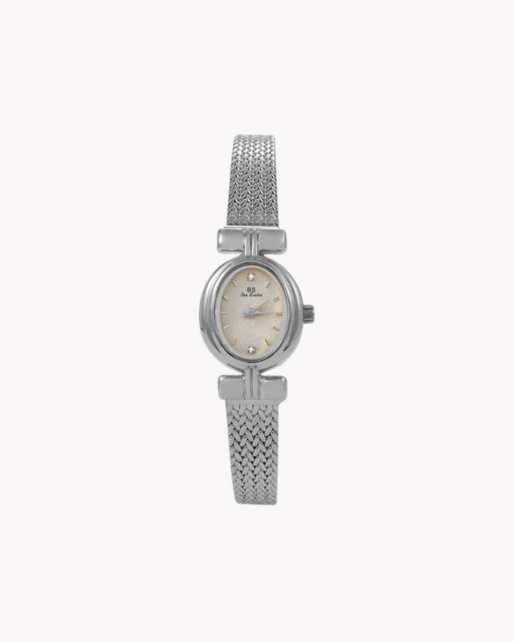 Amoura Watch