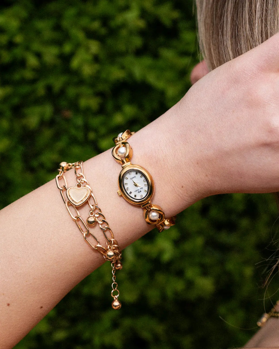 Aurelia Pearl Watch